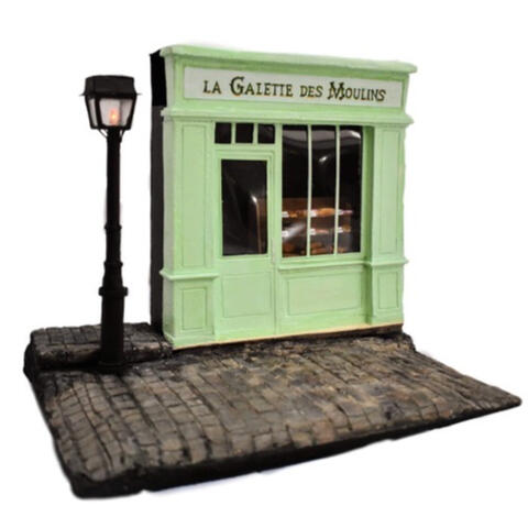 Complete with cobble street and working streetlamp.